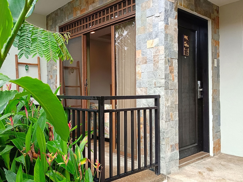 Tag Resort Coron 14/81