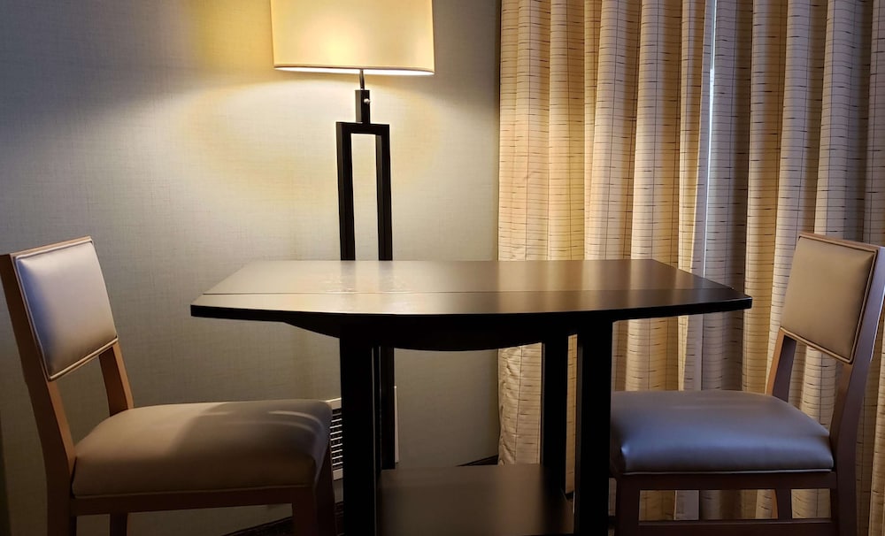 Coast Kamloops Hotel And Conference Centre 22/50