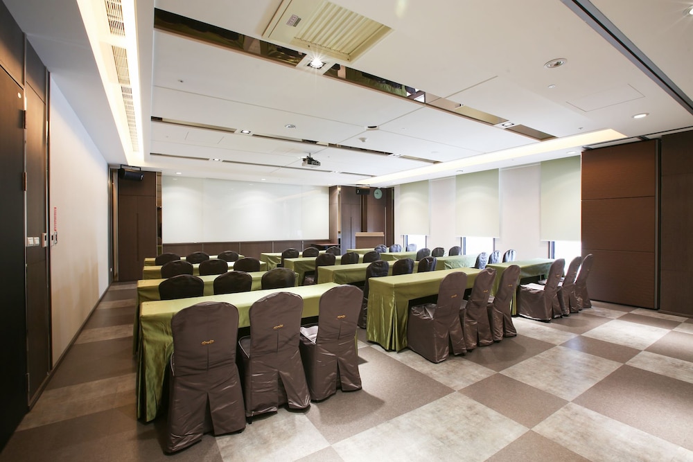 Lai Hotel 20/35