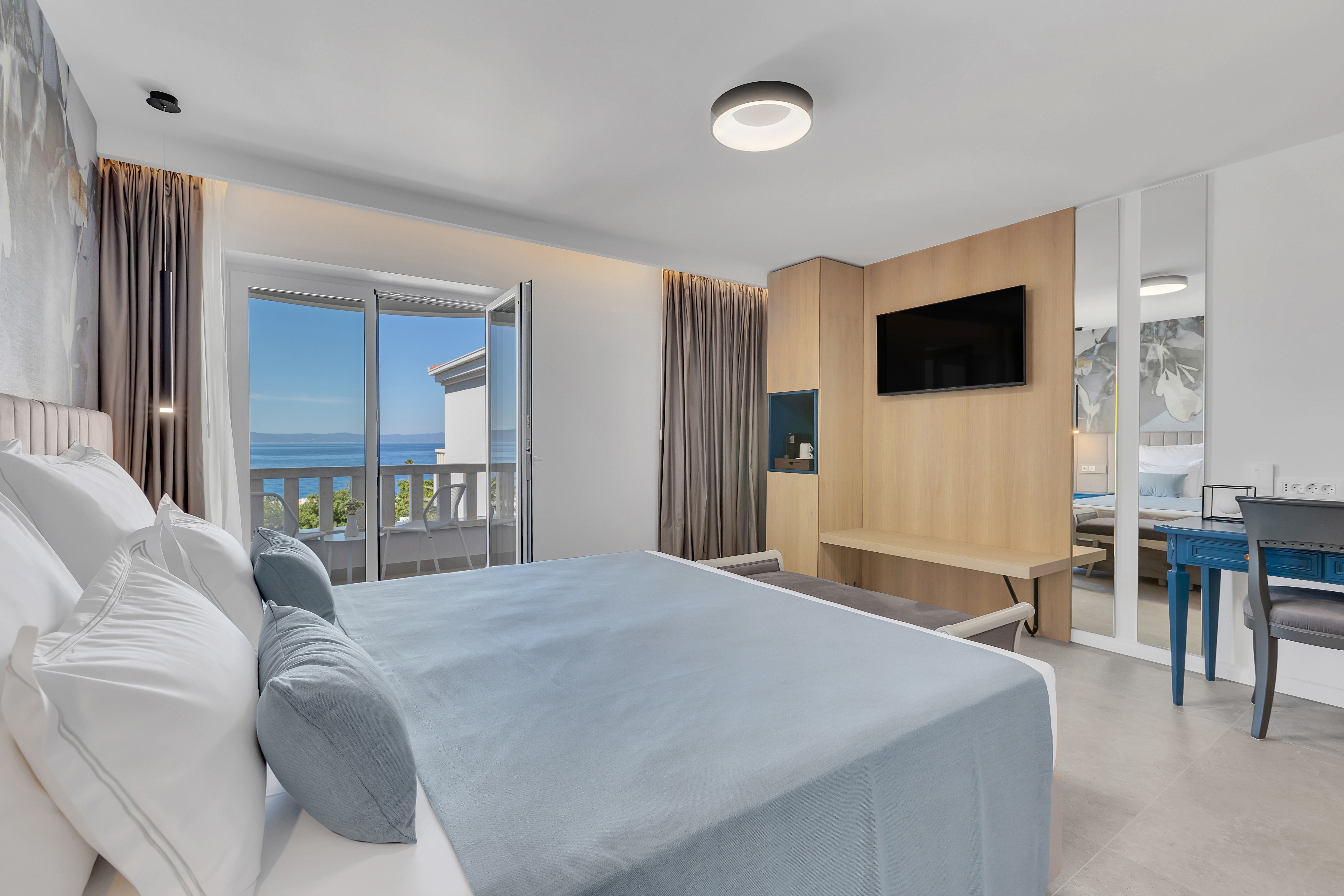 Premium, Double Bed, Sea Front