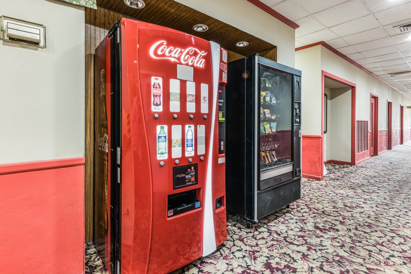 Red Carpet Inn and Suites Hazleton 1/23