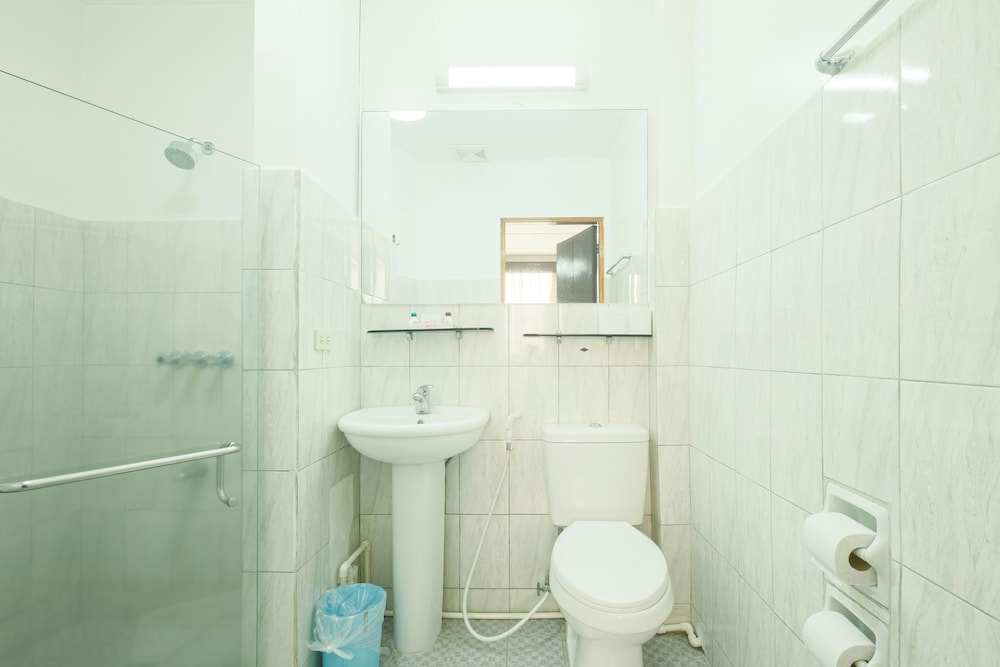Orchid Inn Resort 54/57