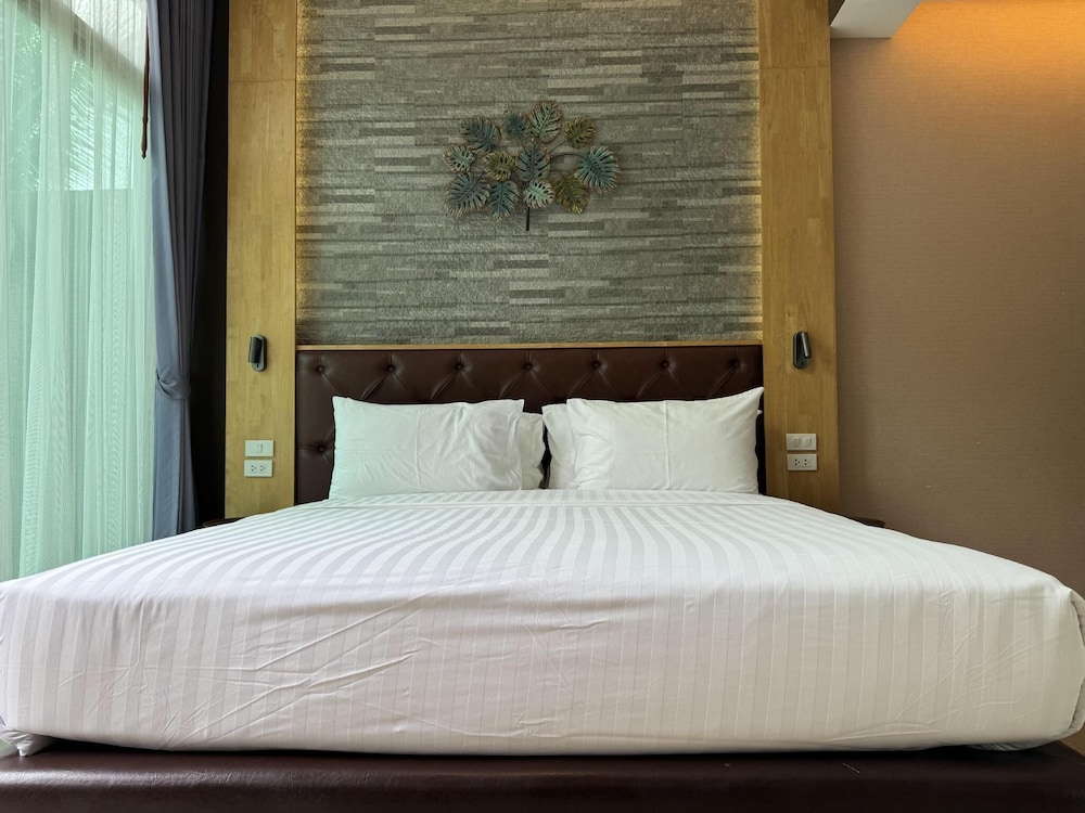 La Isla Pranburi Beach Resort 9/50
