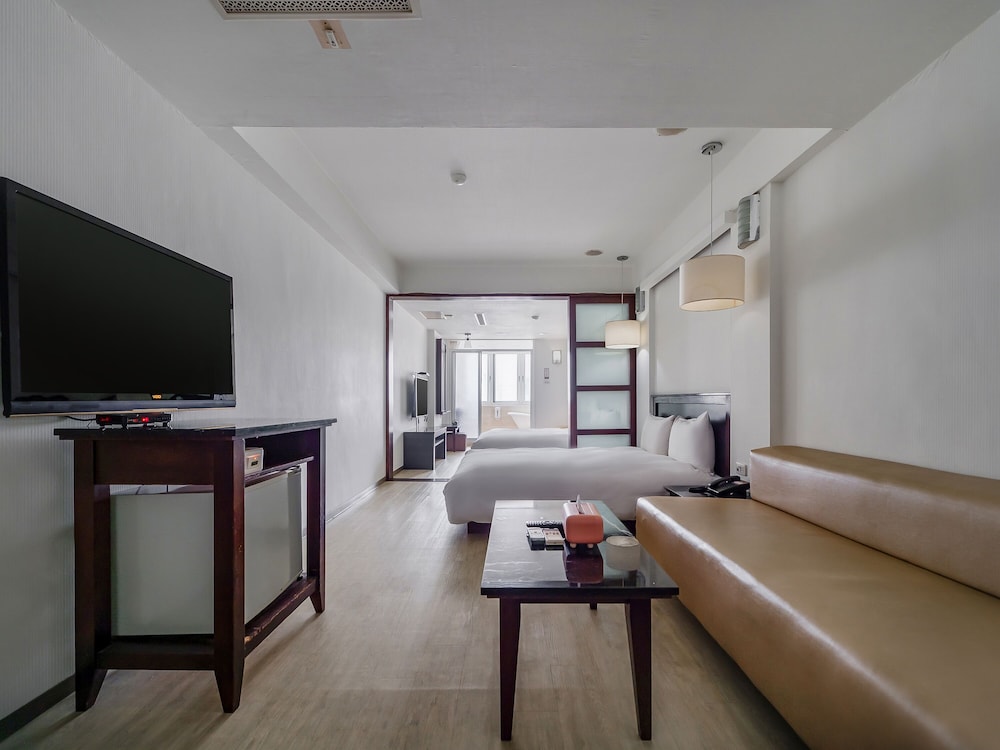 Kindness Hotel Xin Jue Jiang 69/84