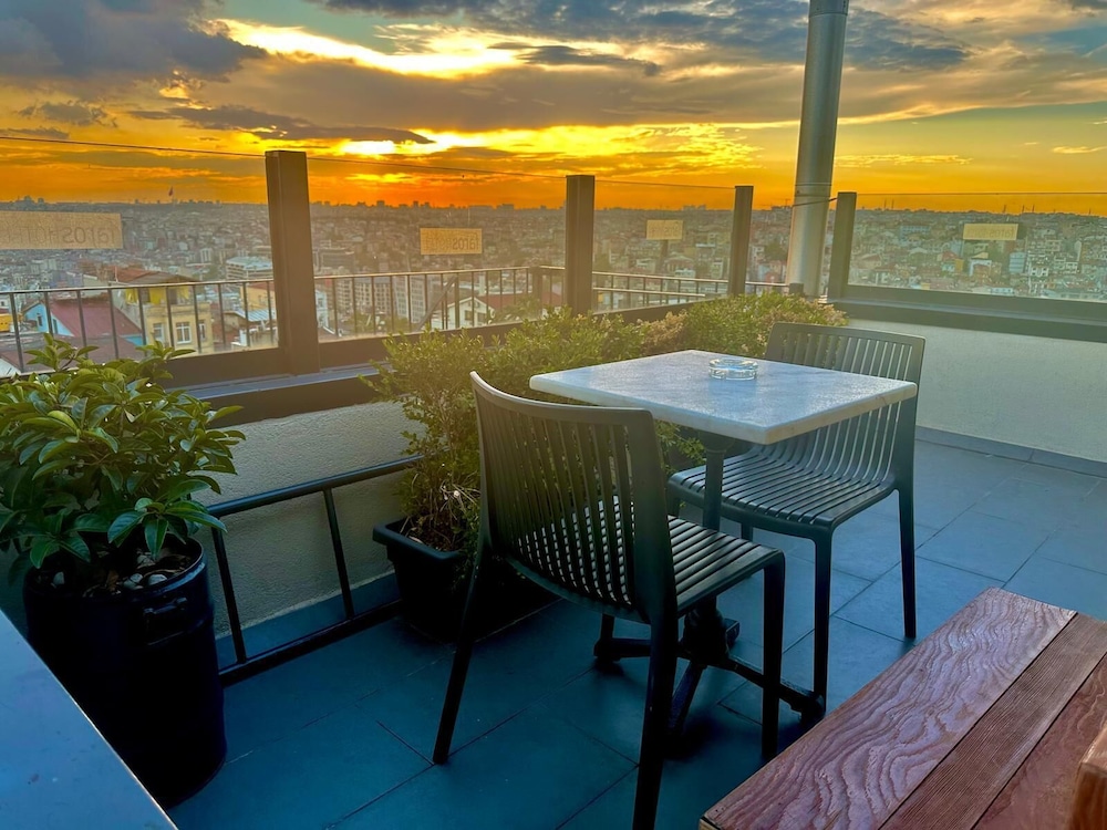 Faros Taksim Hotel 52/66