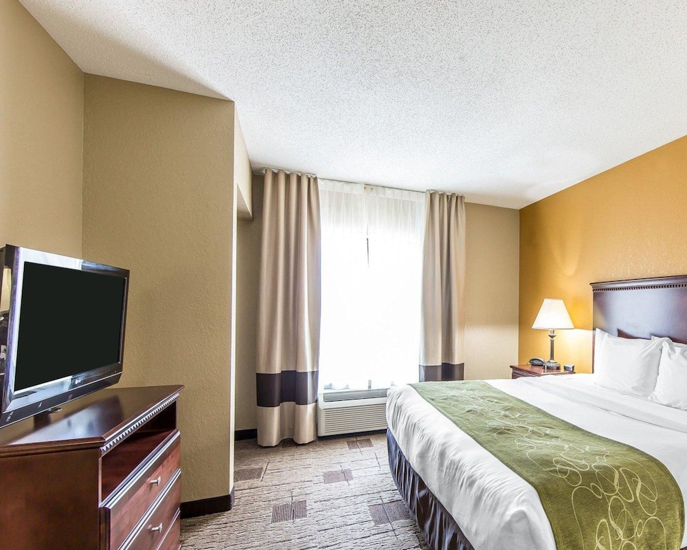 Comfort Suites Kodak Sevierville 11/40
