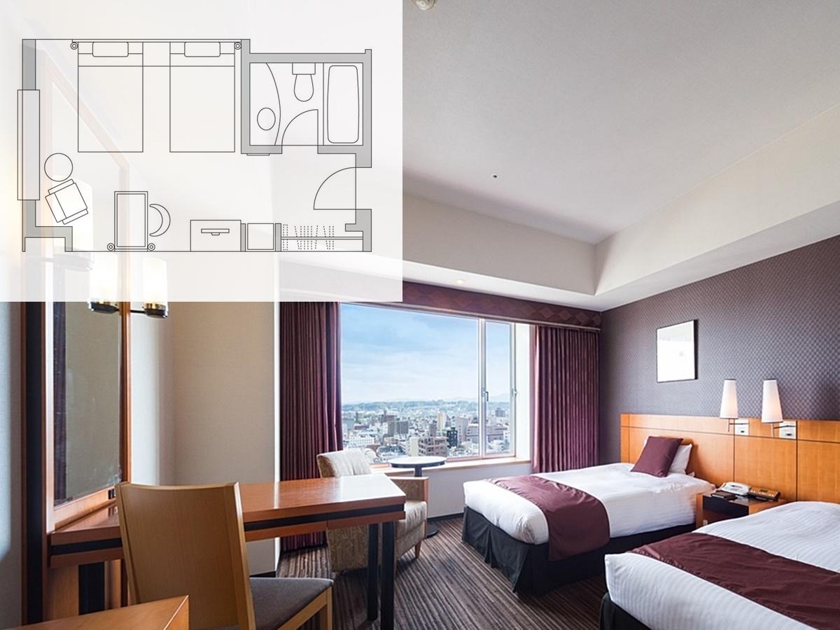 Superior, Twin Beds, Night View