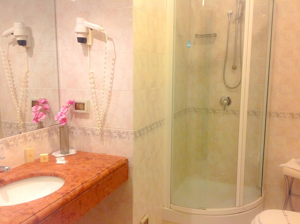 Massimo Plaza Hotel 20/47