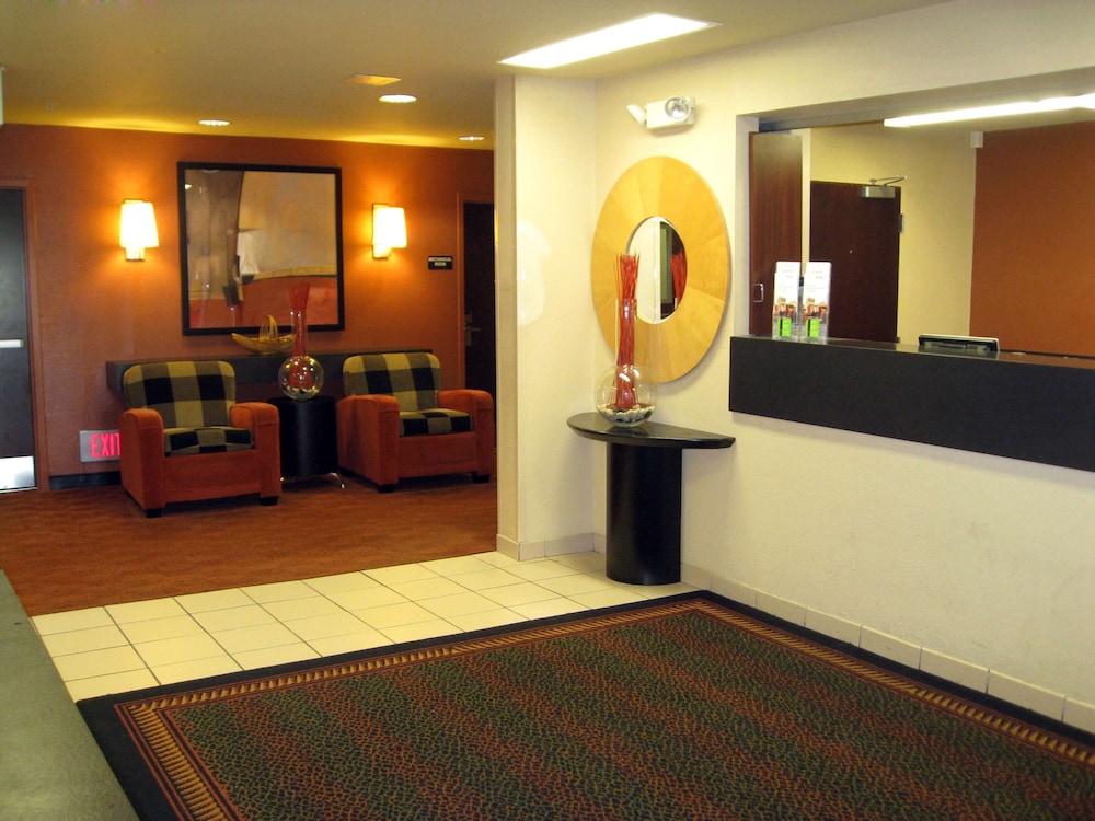 Extended Stay America Wilmington - New Centre Dr 8/60