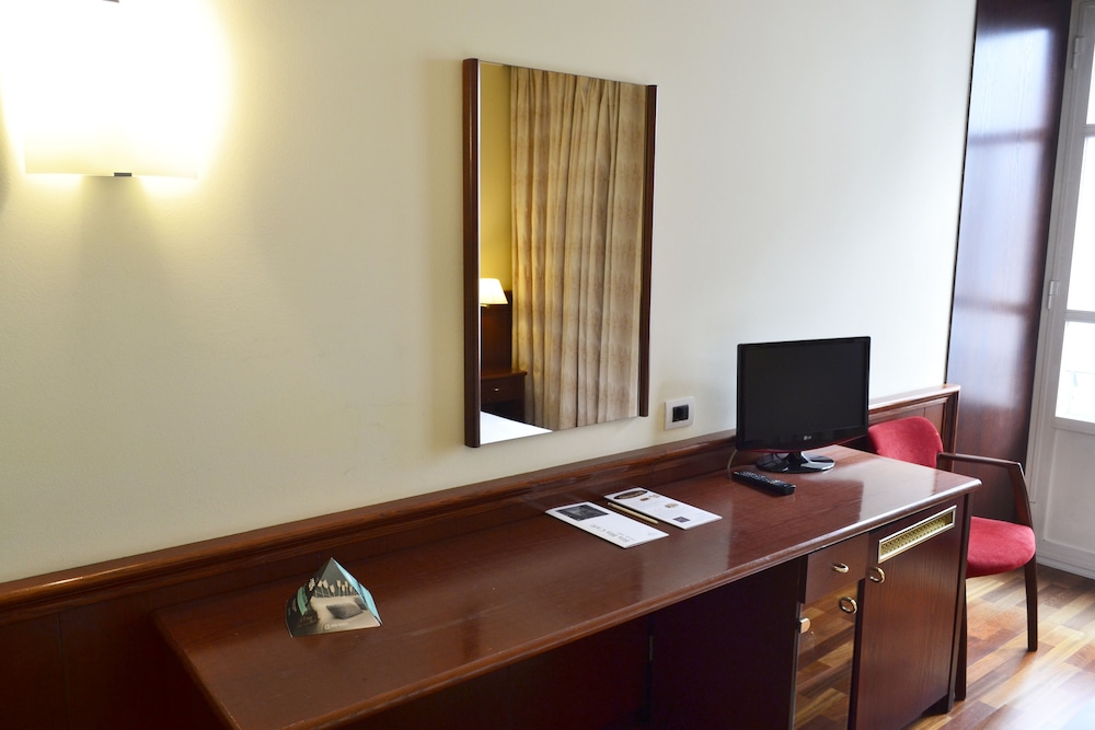 Hotel el Suizo 56/66