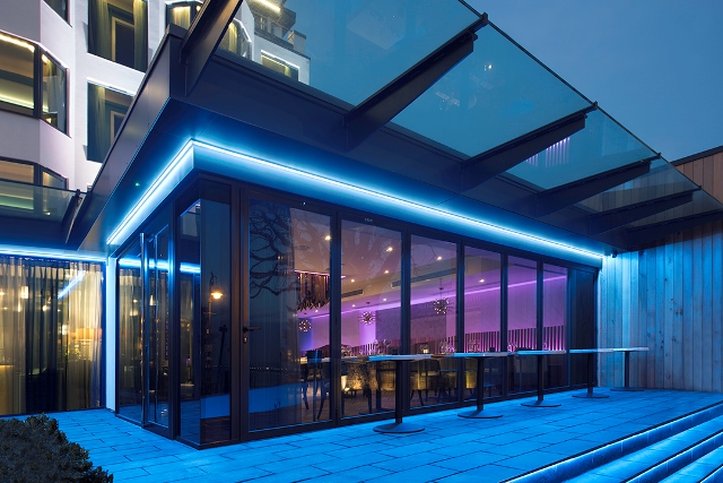 Seven Hotel 40/57