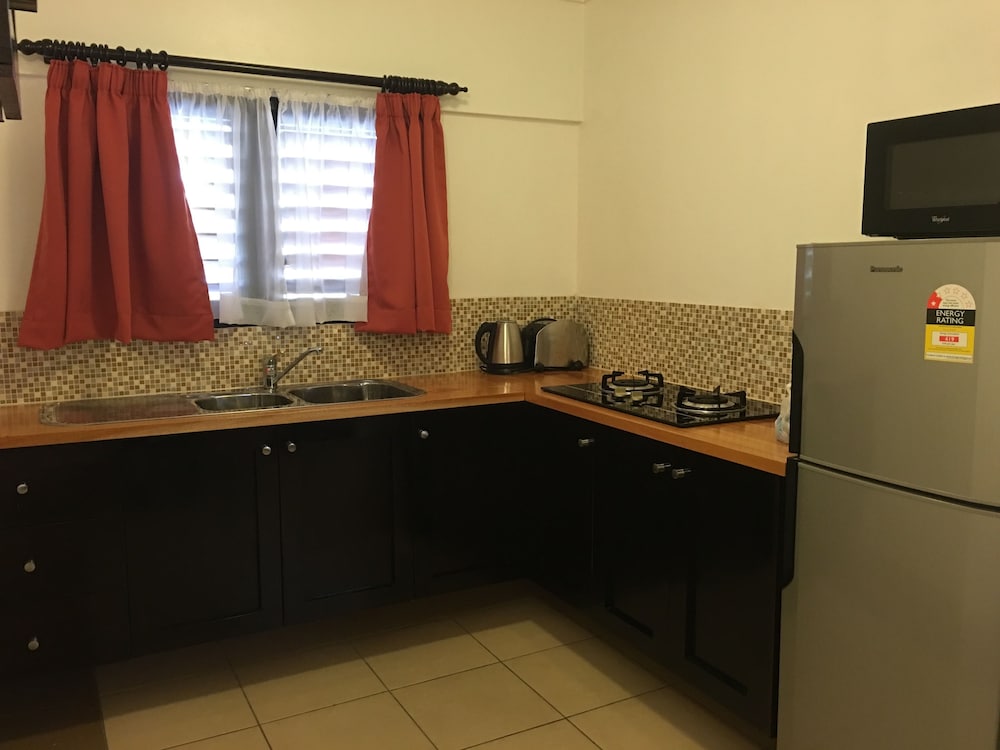 Suva Motor Inn 36/50