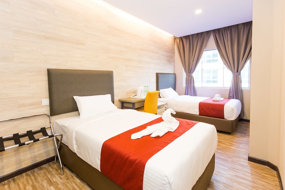 Icon Hotel 15/50
