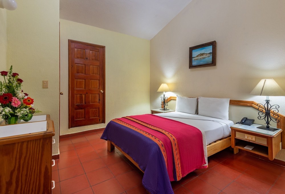 Hotel La Parroquia 23/82