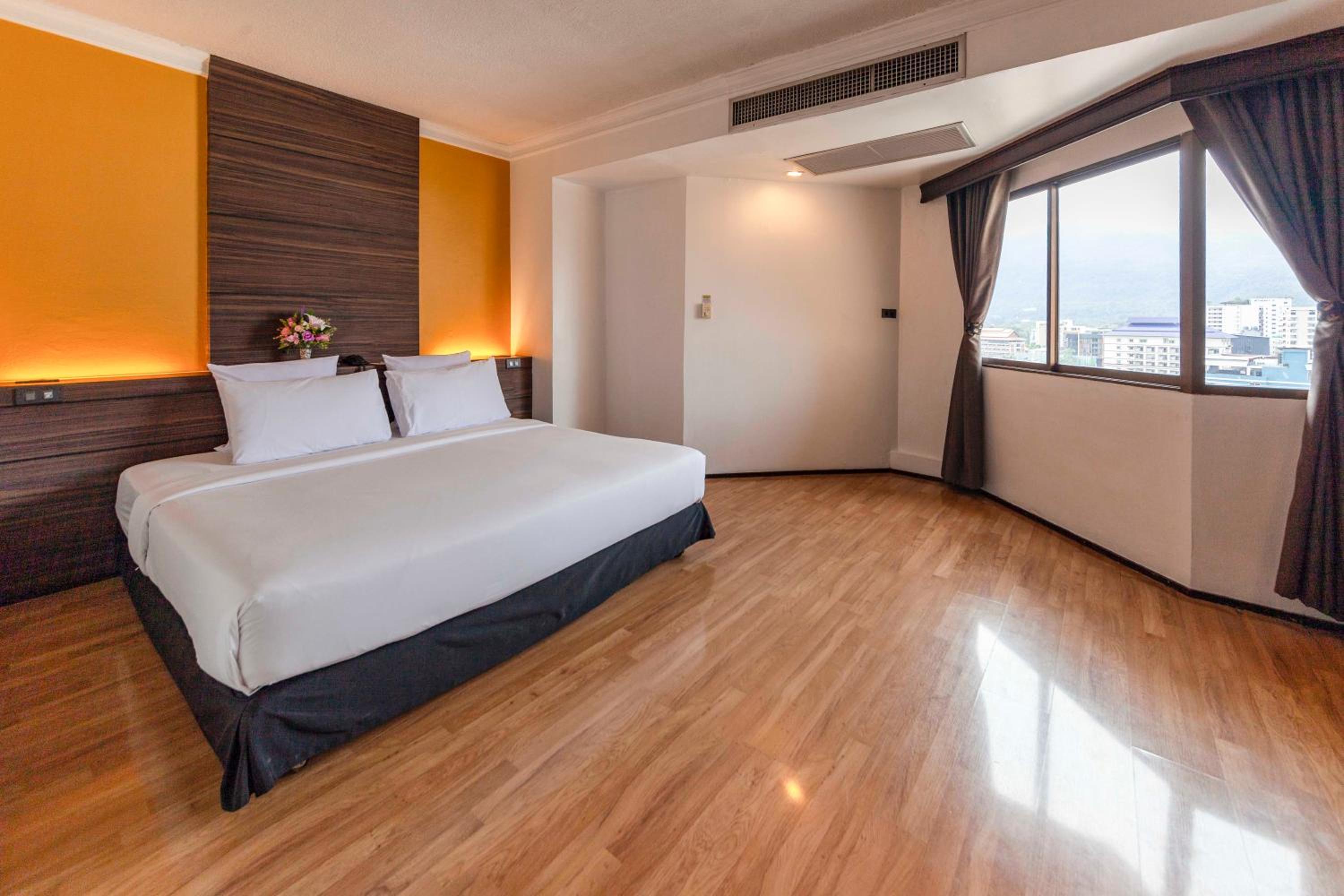 Deluxe, Executive, Double Bed