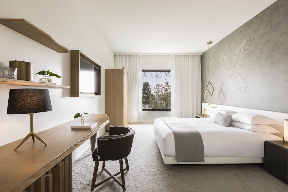 Kimpton La Peer Hotel 11/82