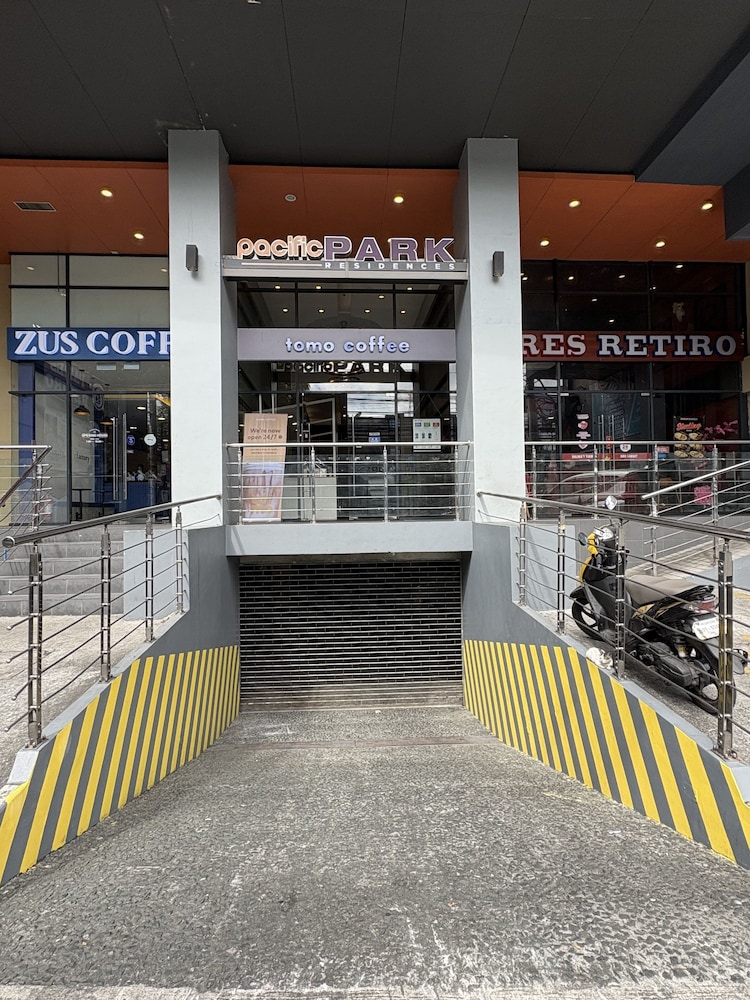 Pacific Park Hotel 53/62