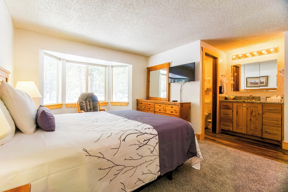 Timbers at Island Park Village Resort 28/59