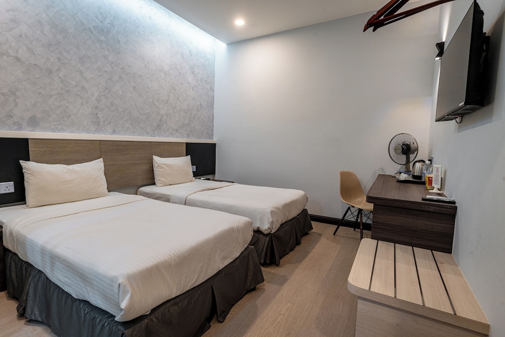Indra Hotel 22/58