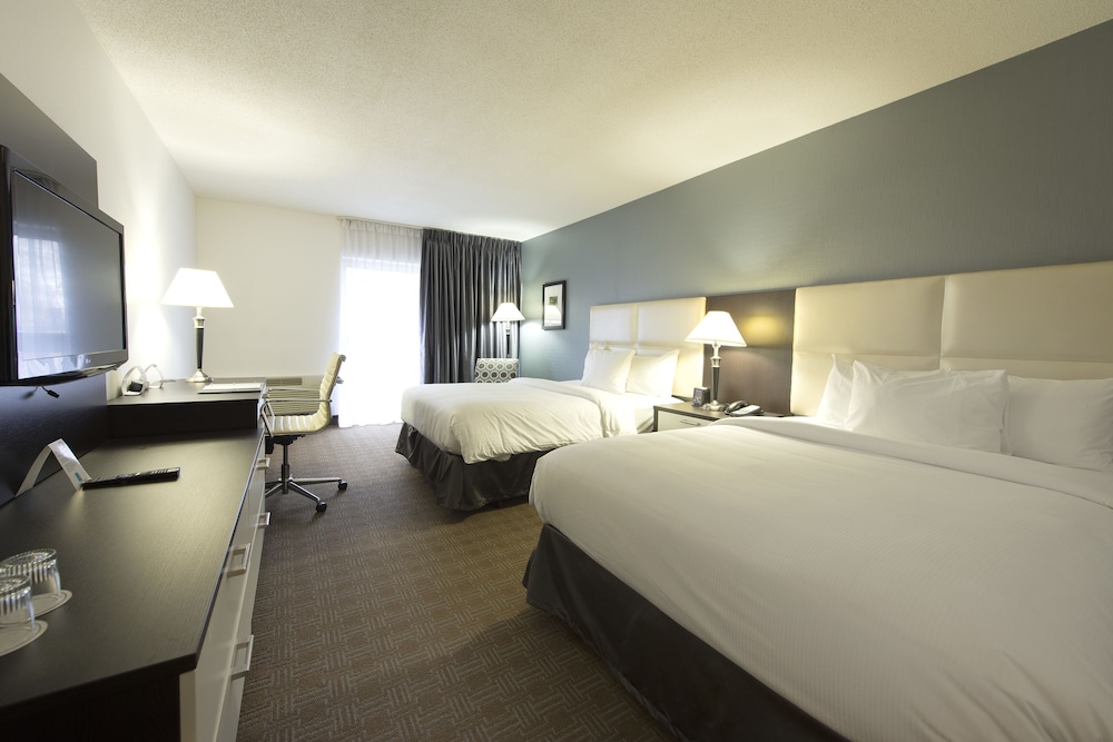 Toronto Don Valley Hotel Suites 13/31