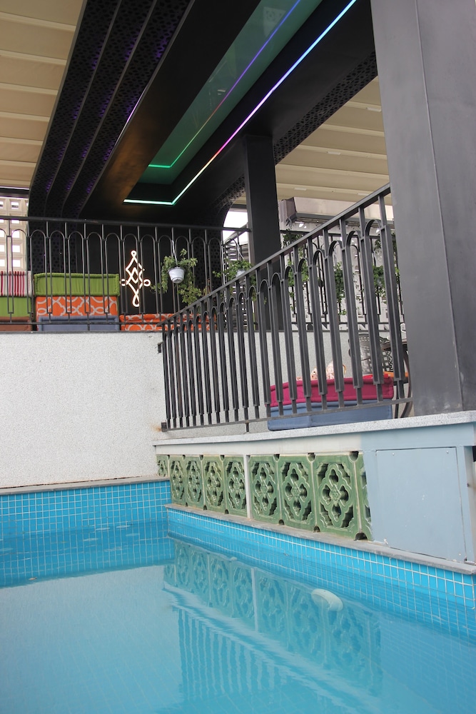 Rue de L amour Boutique Hotel 23/50
