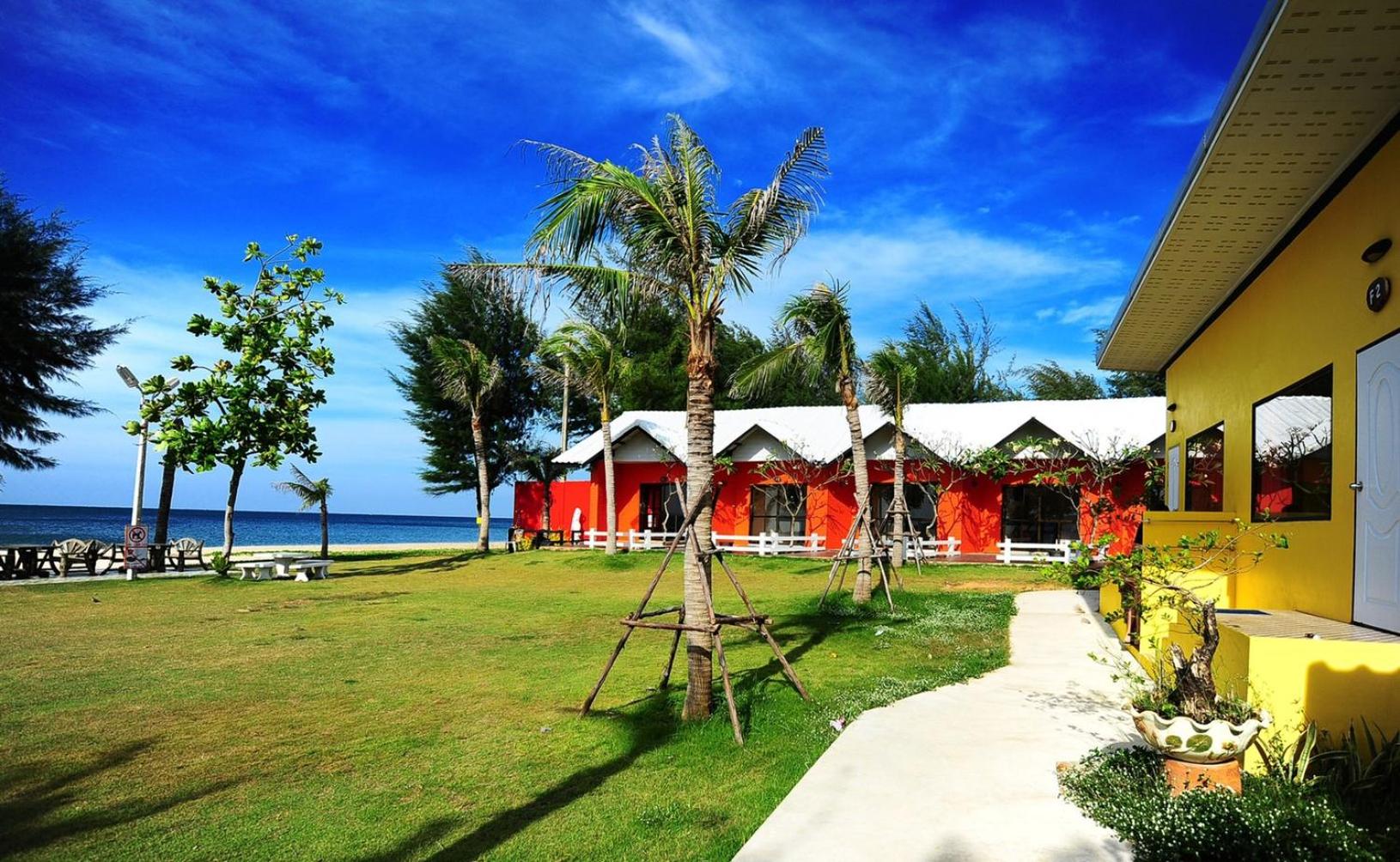 Burapa Beach Resort Chaolao 25/25