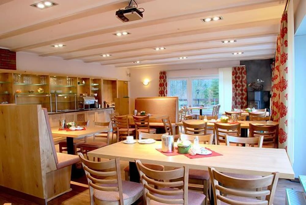 Akzent Hotel Zur Erholung 29/48