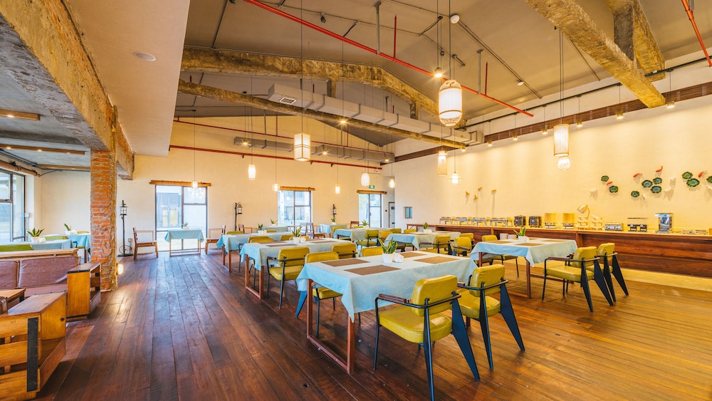 Ramada Encore by Wyndham Shanghai Pudong Airport 53/61