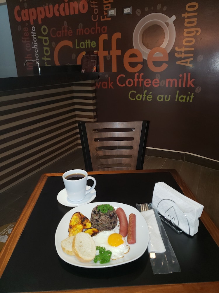 Hotel Cultura Plaza 40/50