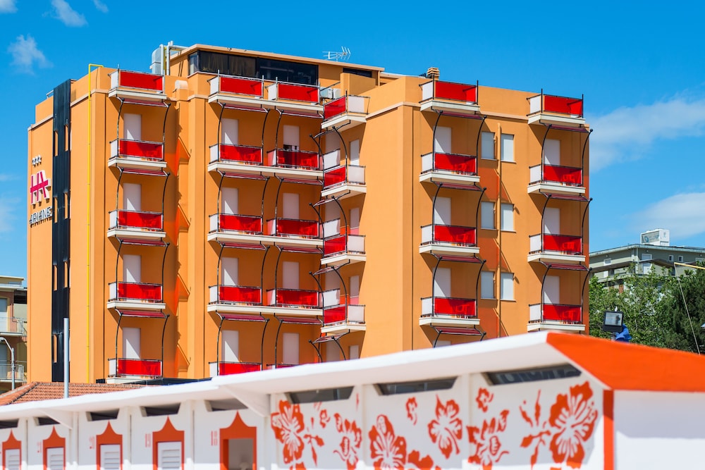 Hotel Ariane 3/61