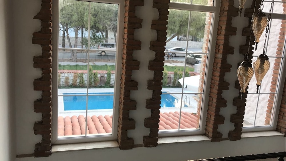 Kerme Ottoman Alacati 16/50