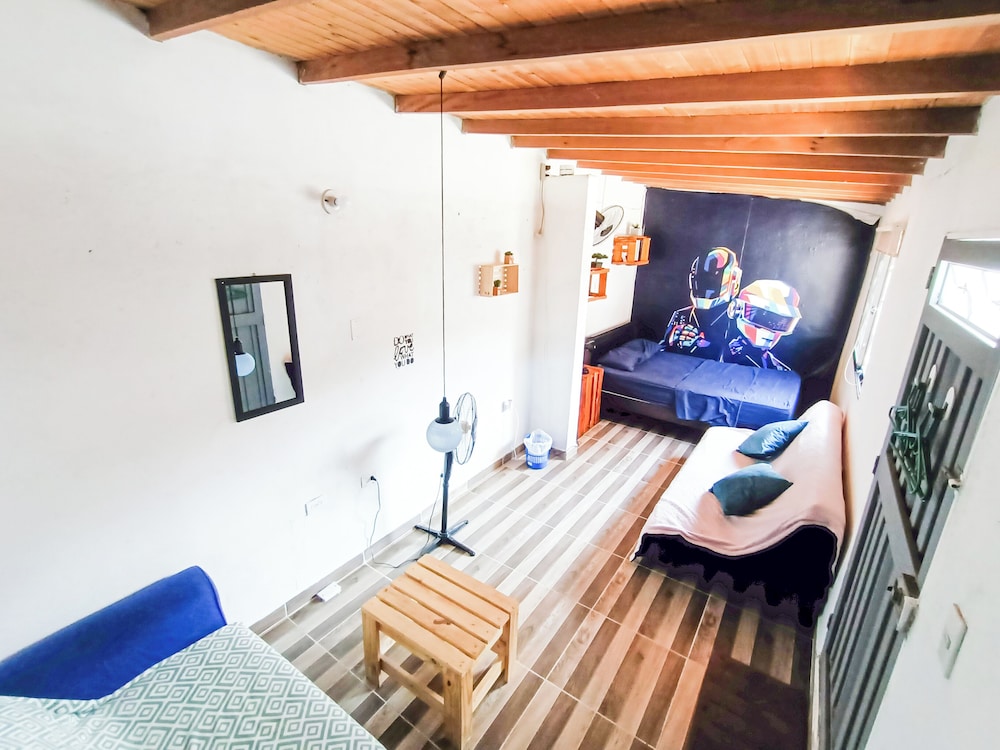 Casa Clandestina 37/50