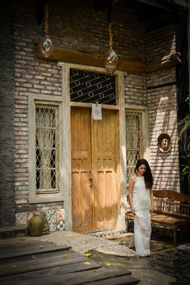 Taman Nauli Bed & Breakfast 10/21