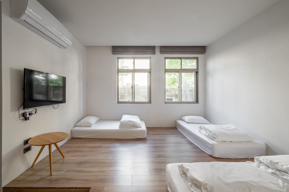Light Hostel Hualien 13/45