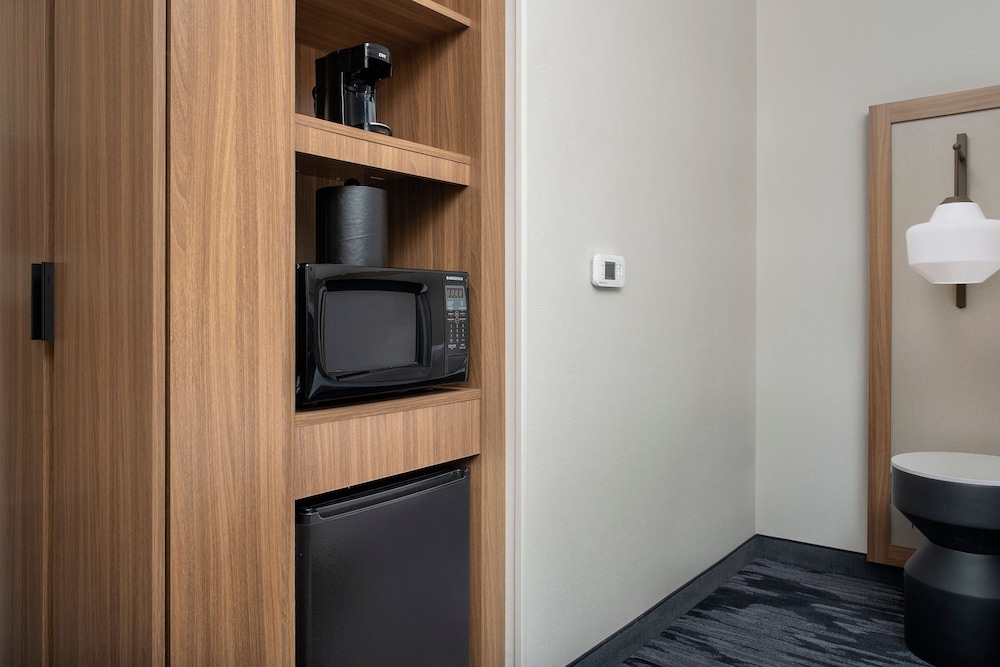 Fairfield Inn & Suites by Marriott Boise West 17/33