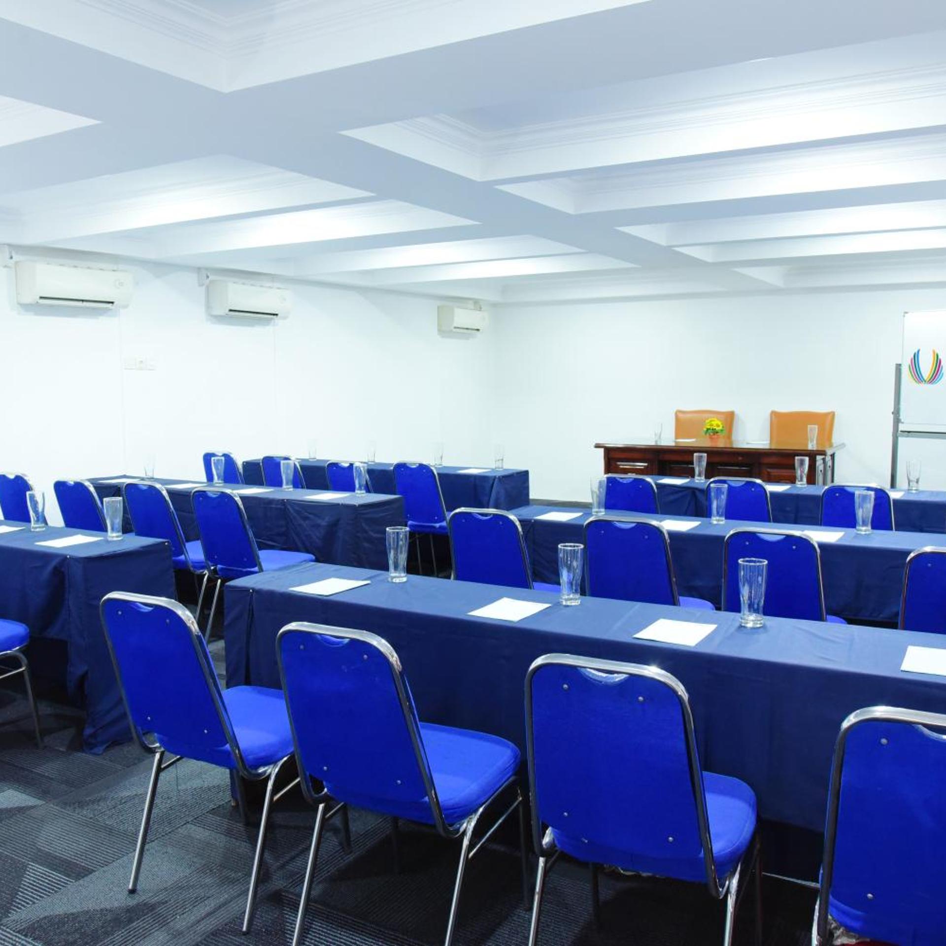 Hotel Olympic Semarang 29/36
