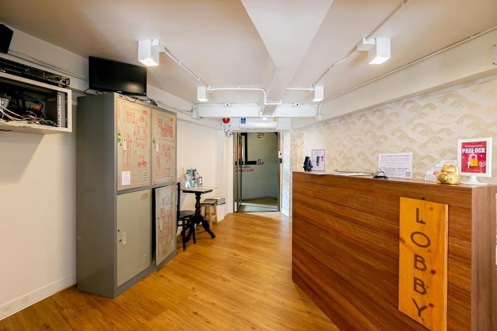 Lobby at Loftel 22 Hostel, BANGKOK