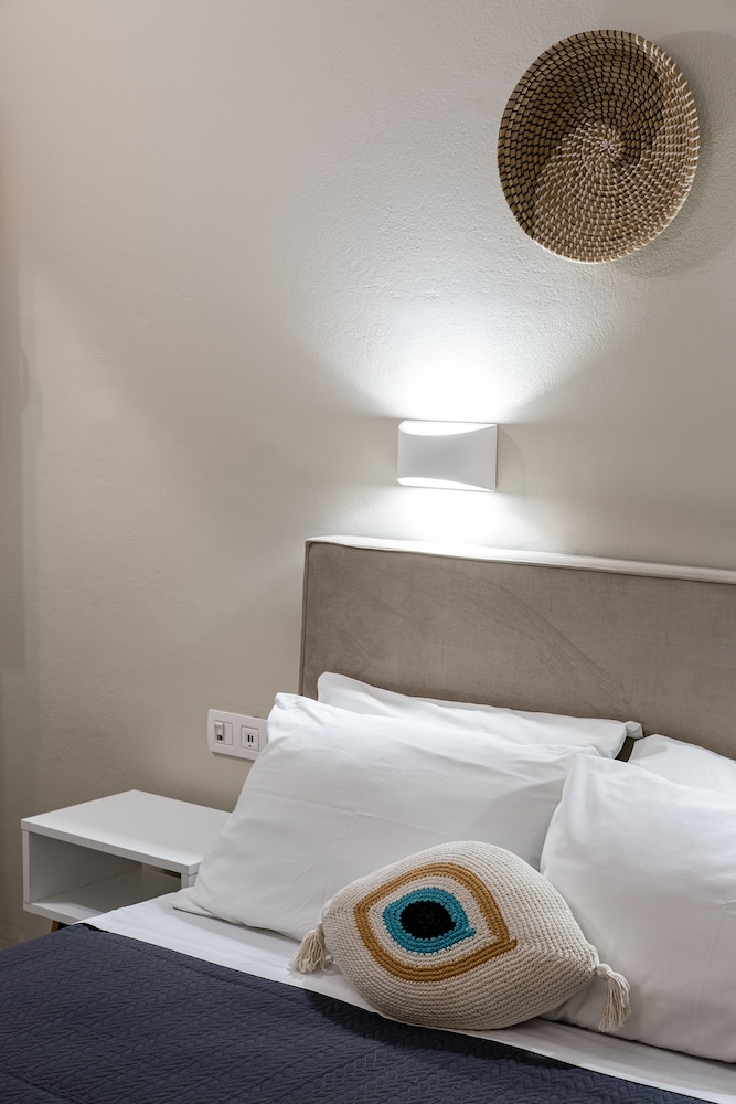 DILION HOTEL 33/59