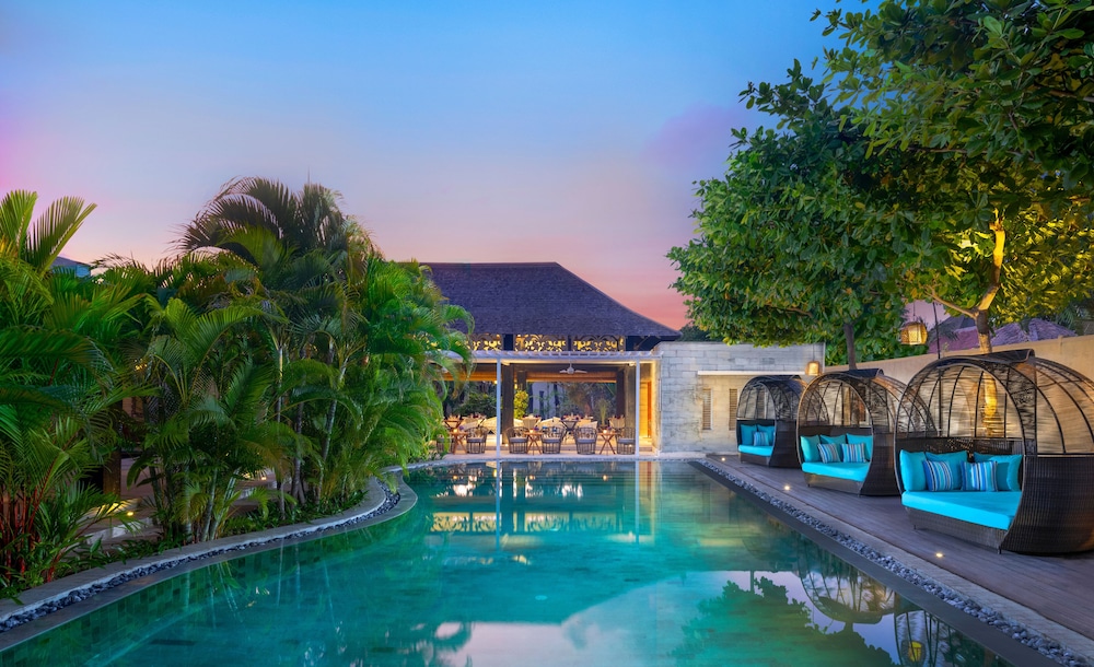 Avani Seminyak Bali Resort 72/77