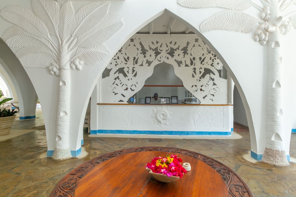 Sun Palm Beach Resort 2/50