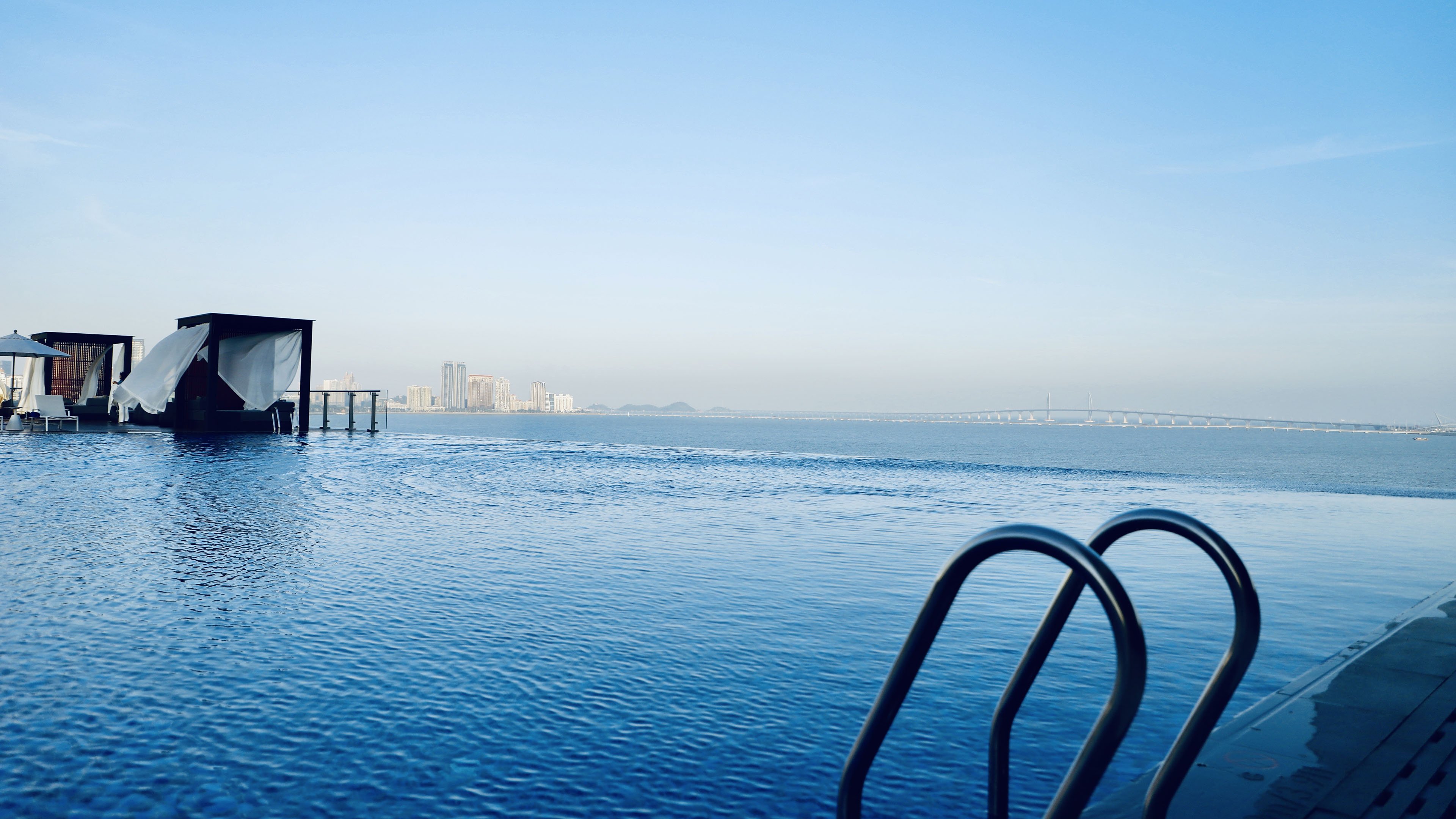 Intercontinental Hotels Zhuhai 47/50