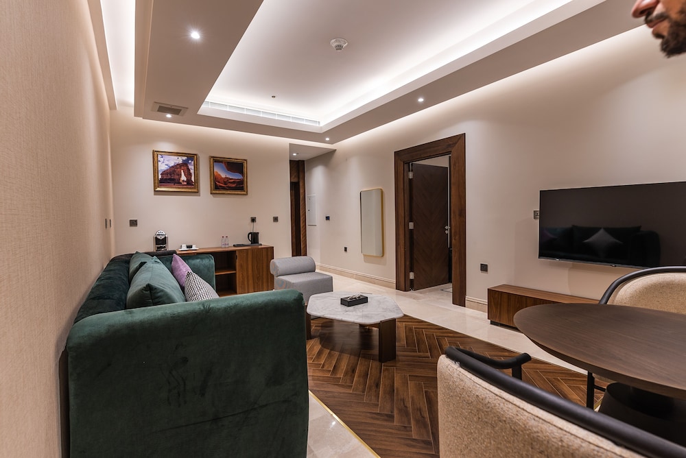 فندق تورا(Tura Residence Olaya) 51/61