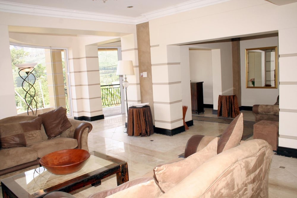 Lumley s Place Guesthouse 28/45