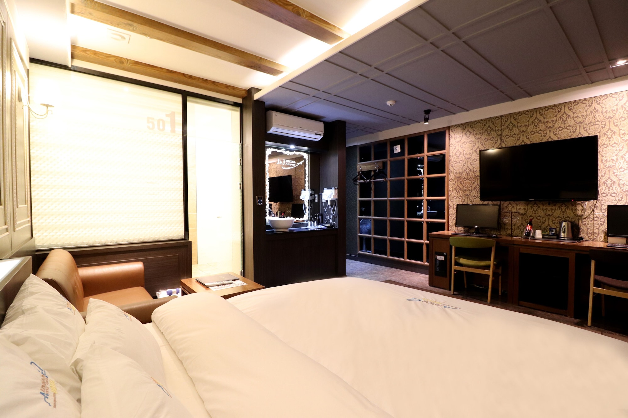 STANDARD, DOUBLE BED