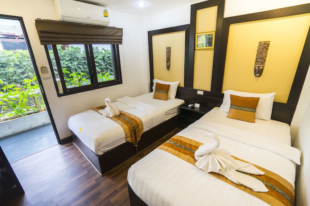 Pai Residence Chiangmai Gate 16/50