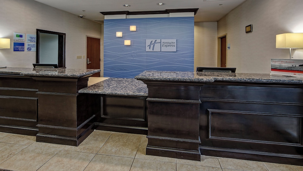 Holiday Inn Express Hotel Suites Cookeville 8/73
