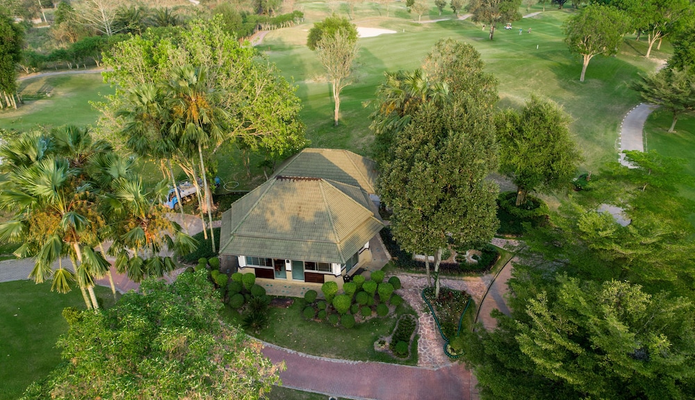 Pattana Golf Club And Resort 39/50