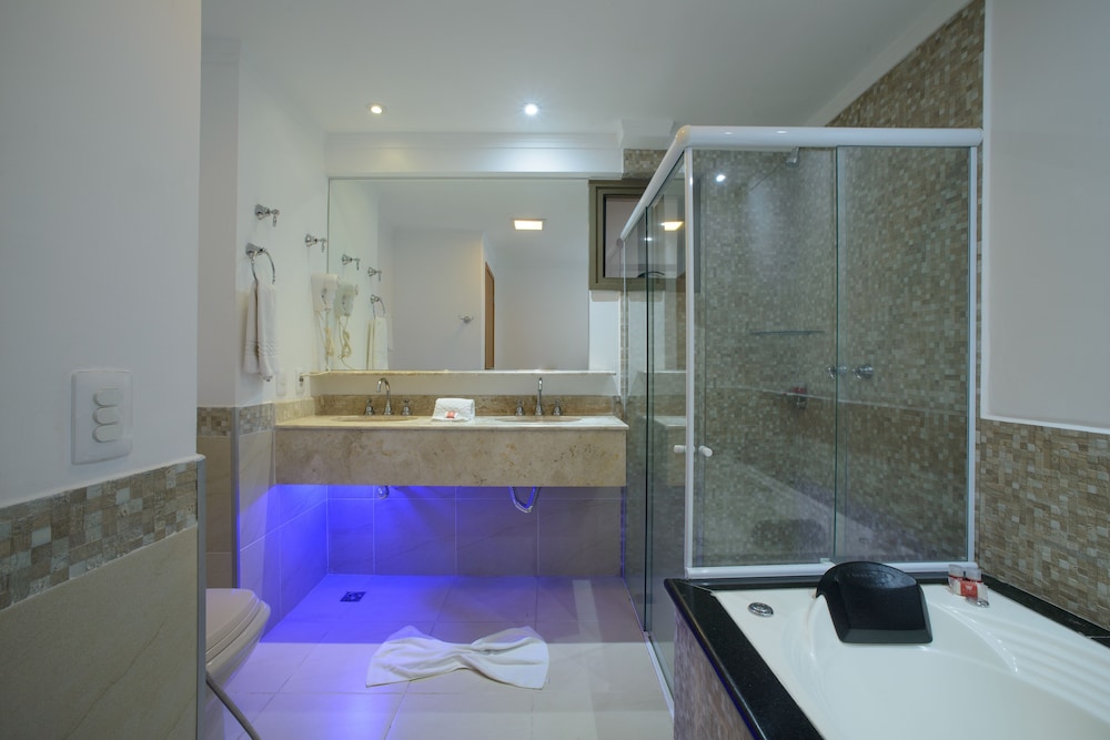 Faro Hotel 50/50