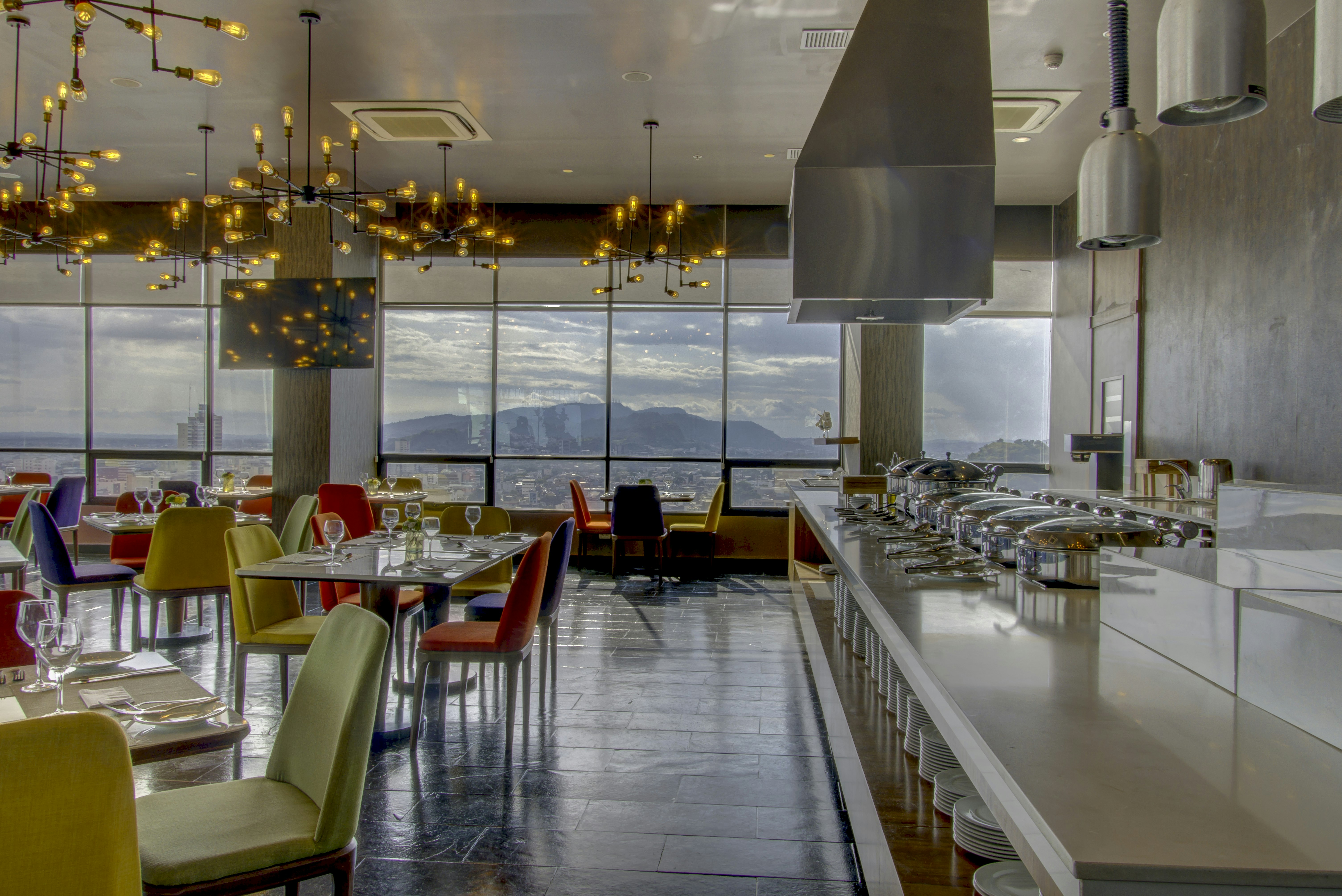 DoubleTree by Hilton Guayaquil 39/49