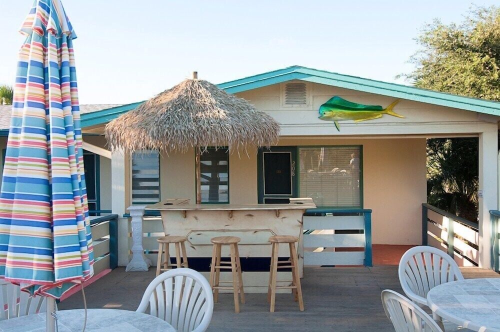 Seaspray Surf Lodge 8/56